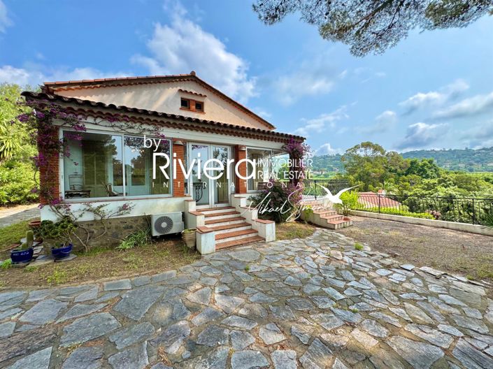 Image No.1-3 Bed House for sale