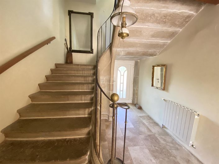 Image No.19-8 Bed House for sale