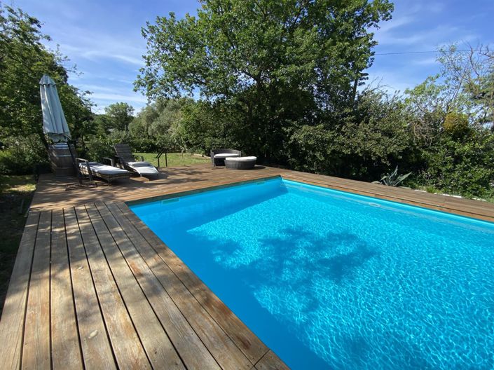 Image No.33-8 Bed House for sale