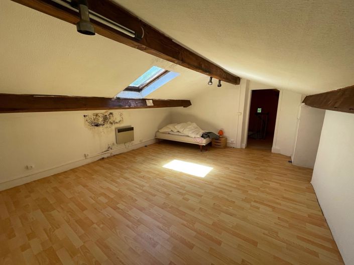 Image No.20-4 Bed House for sale