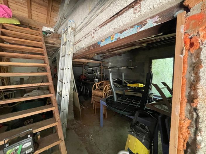 Image No.26-4 Bed House for sale