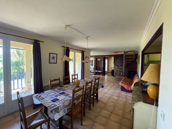 Image No.7-4 Bed House for sale