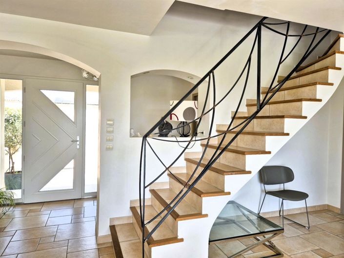 Image No.13-4 Bed House for sale