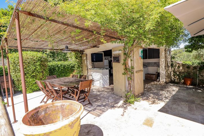 Image No.12-3 Bed House for sale