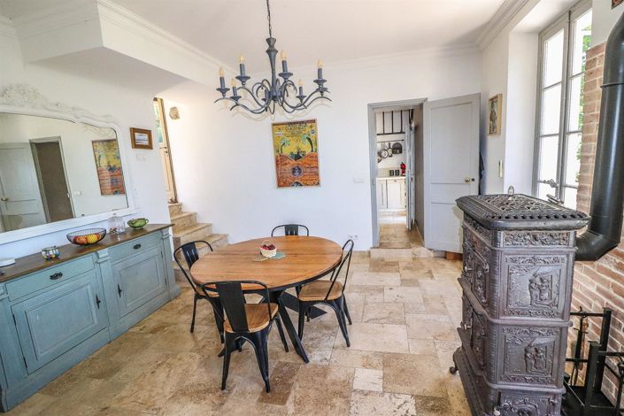 Image No.25-3 Bed House for sale