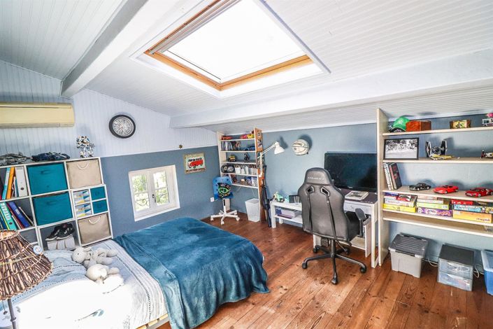 Image No.35-3 Bed House for sale