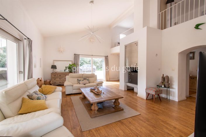 Image No.5-Maison de 5 chambres à vendre à Balaruc-le-Vieux