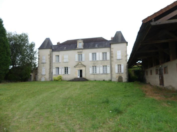 Image No.1-4 Bed House for sale