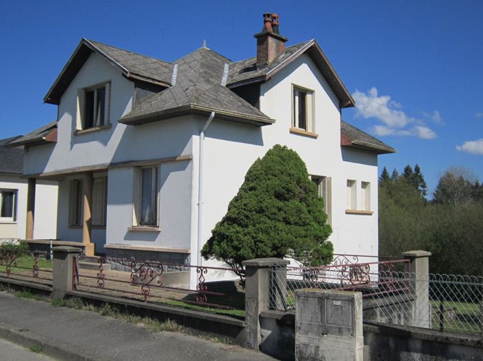 Image No.1-Maison de 3 chambres à vendre à Ussel