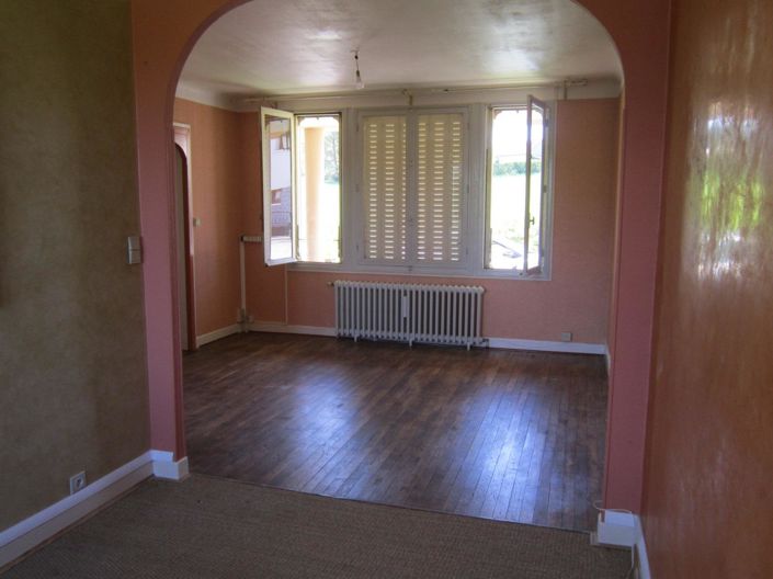 Image No.9-3 Bed House for sale