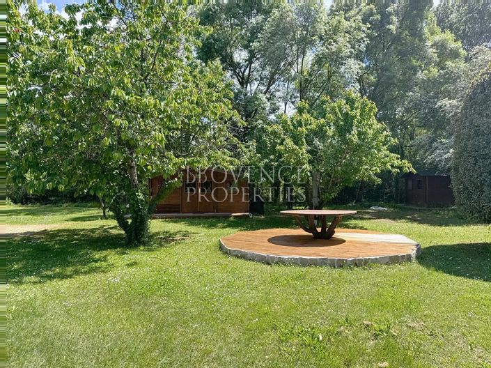 Image No.11-Maison de 10 chambres à vendre à Châteauvert