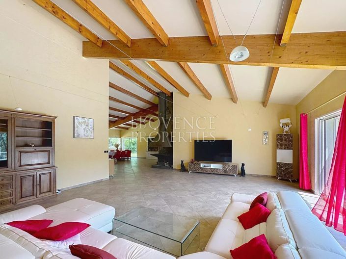 Image No.16-Maison de 10 chambres à vendre à Châteauvert