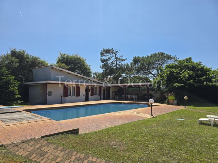 Image No.4-9 Bed House for sale