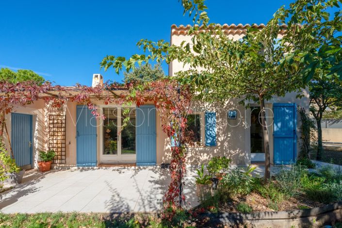 Image No.1-3 Bed House for sale