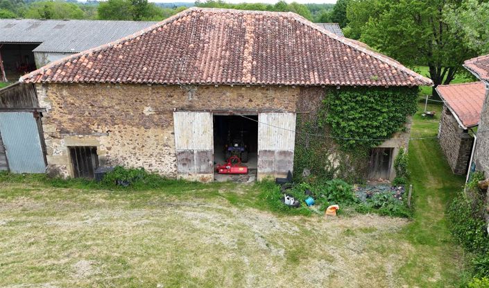 Image No.8-6 Bed House for sale