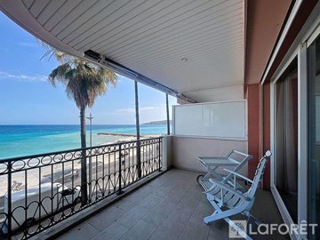 1 - Menton, Apartment