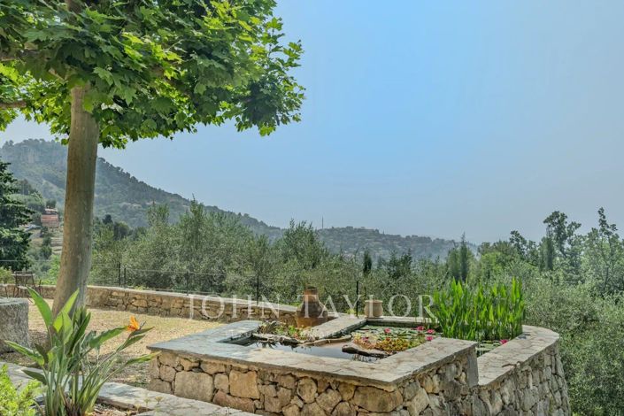 Image No.29-8 Bed House for sale