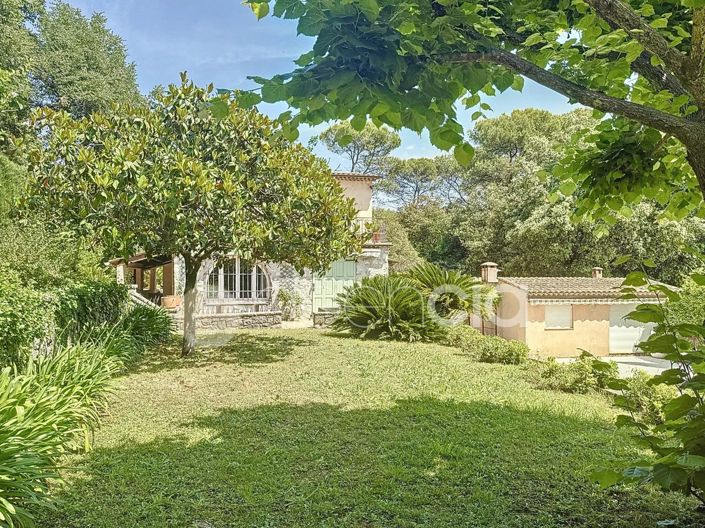 Image No.1-6 Bed House for sale