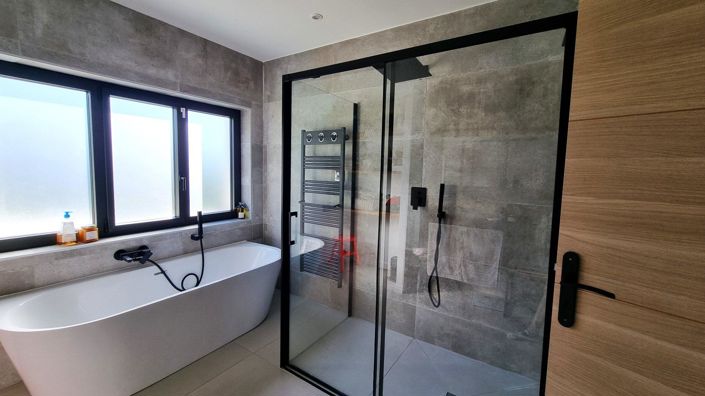 Image No.8-Maison de 6 chambres à vendre à Montferrier-sur-Lez