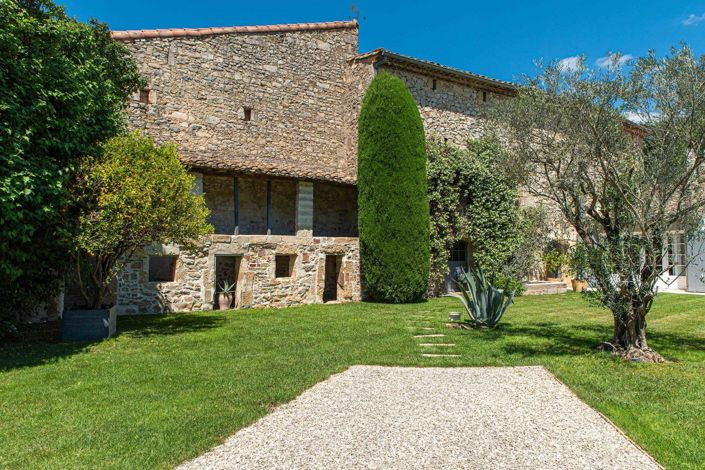 Image No.8-3 Bed House for sale