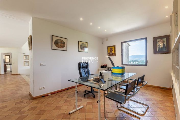 Image No.11-Maison de 2 chambres à vendre à Apt