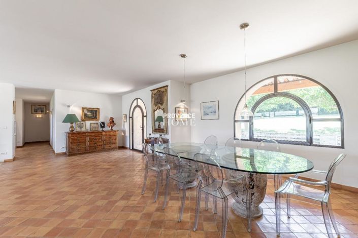 Image No.4-Maison de 2 chambres à vendre à Apt