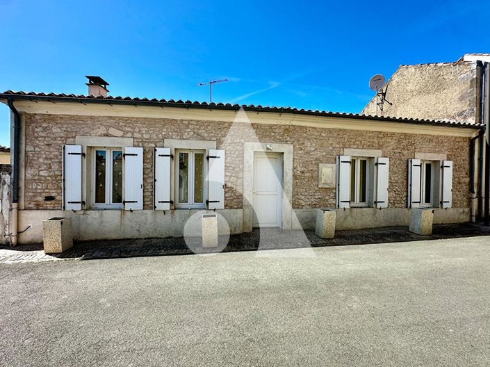 Image No.1-4 Bed House for sale