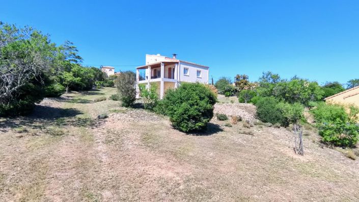 Image No.5-2 Bed House for sale