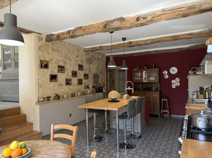 Image No.6-4 Bed House for sale