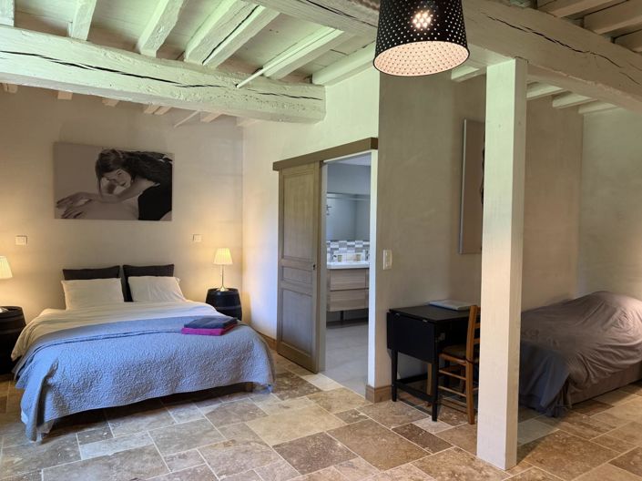 Image No.8-4 Bed House for sale