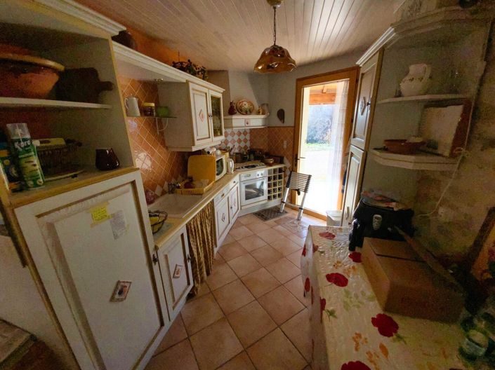 Image No.6-2 Bed House for sale