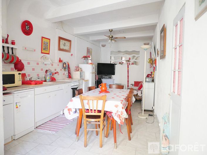 Image No.2-3 Bed House for sale