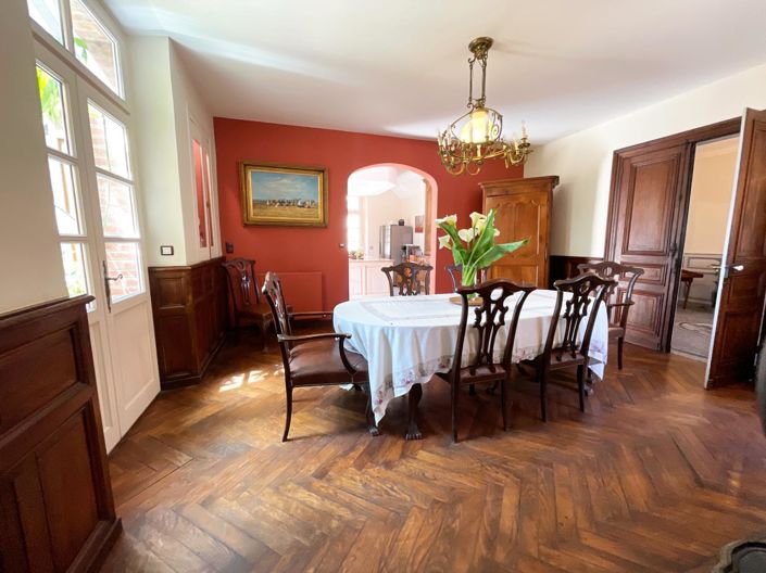 Image No.6-15 Bed House for sale