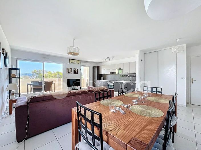 Image No.7-Appartement de 2 chambres à vendre à Cannes