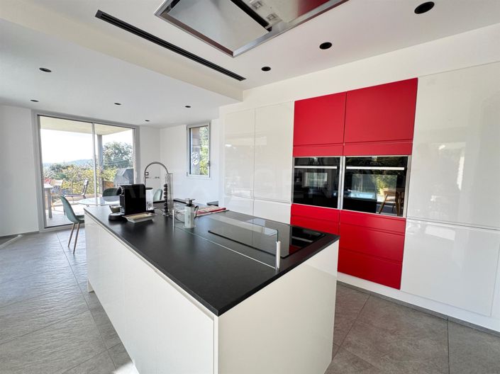 Image No.3-Maison de 4 chambres à vendre à Grimaud