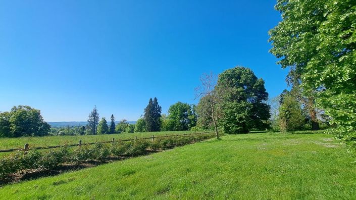 Image No.26-7 Bed Property for sale