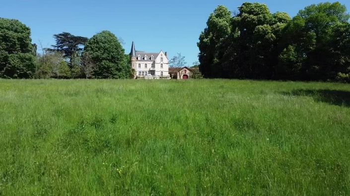 Image No.28-7 Bed Property for sale