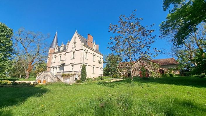 Image No.4-7 Bed Property for sale