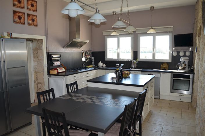 Image No.11-Propriété de 10 chambres à vendre à Les Lèves-et-Thoumeyragues