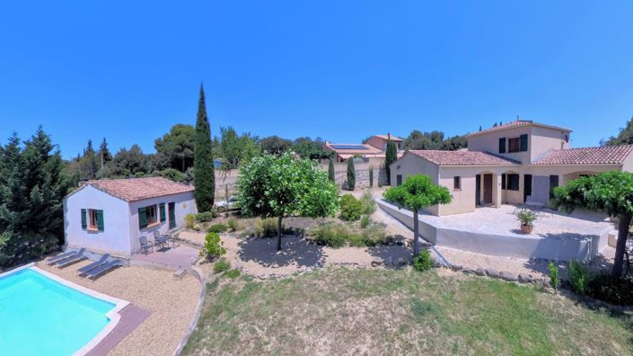 Image No.1-3 Bed House for sale