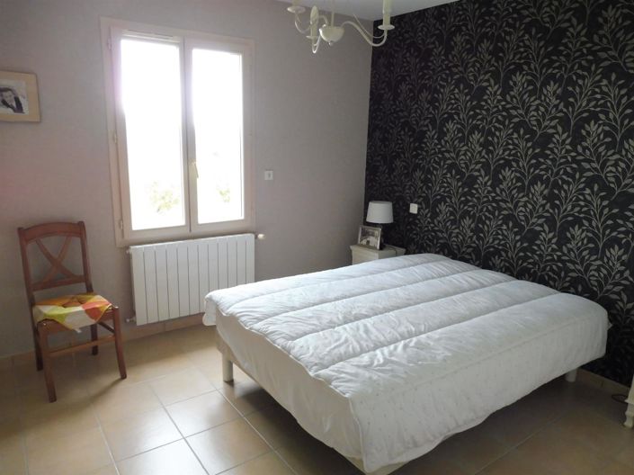 Image No.12-3 Bed House for sale