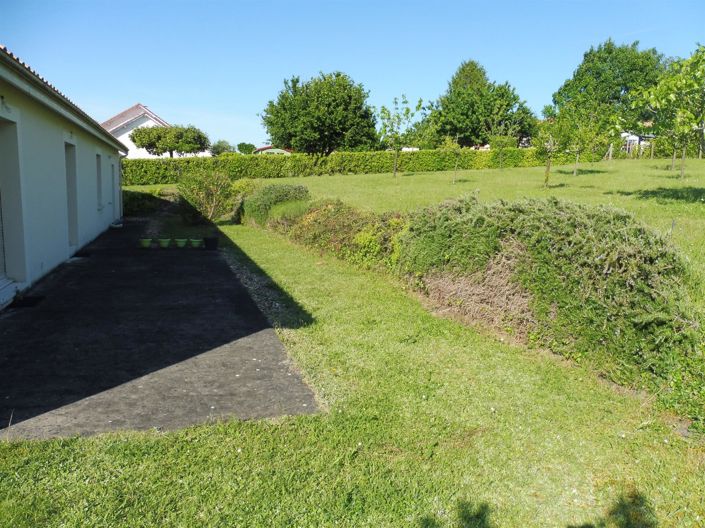 Image No.20-3 Bed House for sale