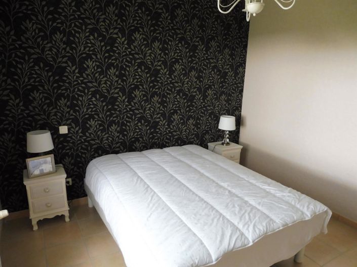 Image No.5-3 Bed House for sale