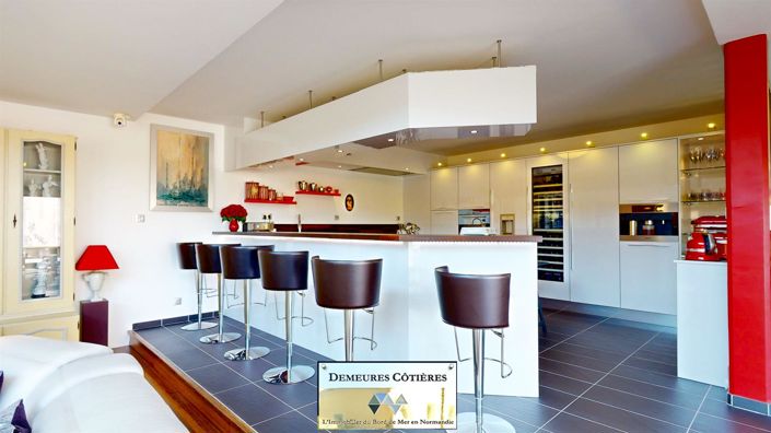 Image No.24-4 Bed House for sale