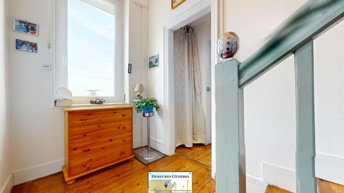 Image No.13-5 Bed House for sale