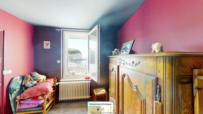 Image No.23-5 Bed House for sale