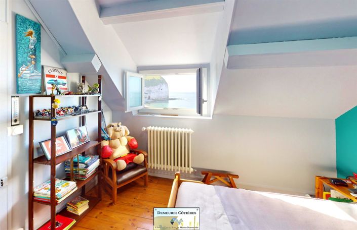 Image No.25-5 Bed House for sale