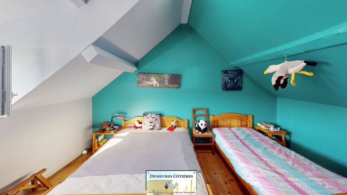 Image No.26-5 Bed House for sale