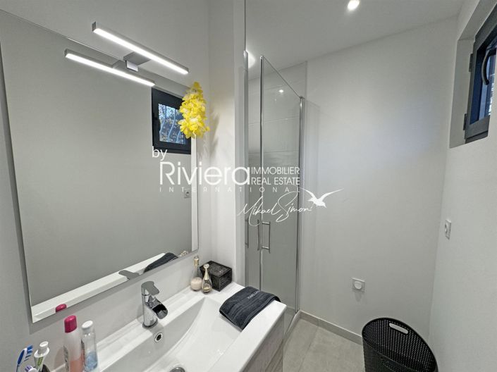 Image No.8-4 Bed Apartment for sale