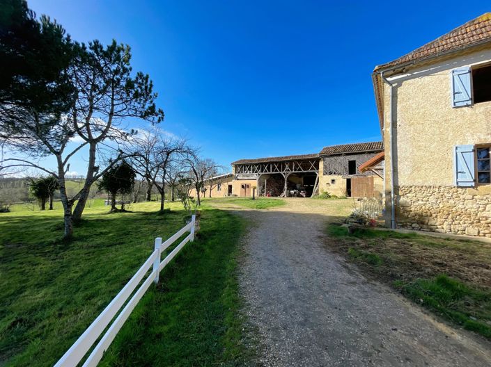 Image No.13-5 Bed House for sale